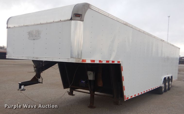 image for item GF9122 2008 Vintage enclosed cargo trailer