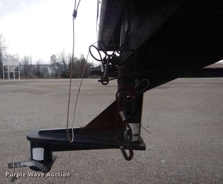 image for item GF9122 2008 Vintage enclosed cargo trailer