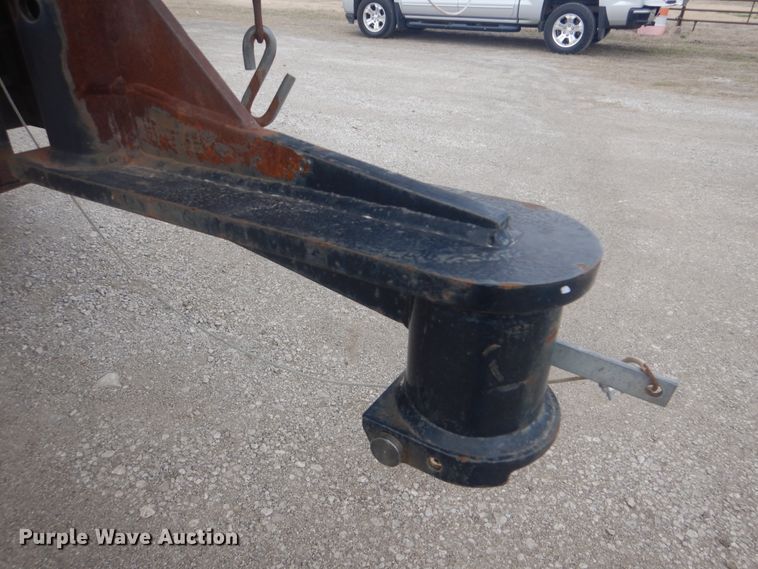 image for item GF9122 2008 Vintage enclosed cargo trailer