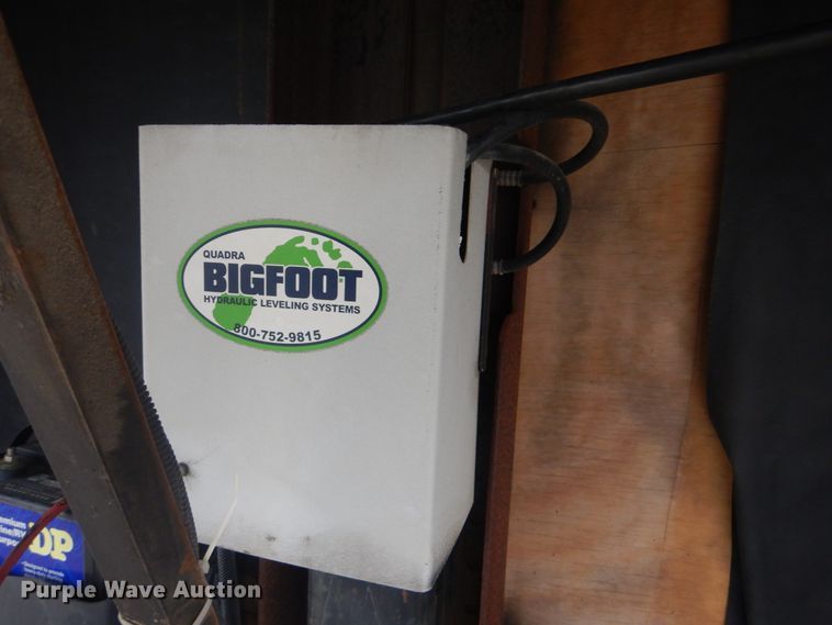 image for item GF9122 2008 Vintage enclosed cargo trailer