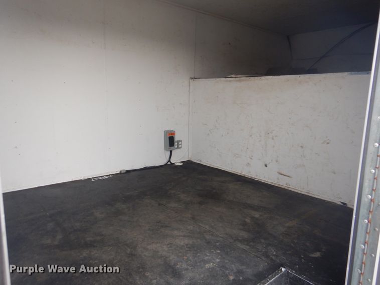 image for item GF9122 2008 Vintage enclosed cargo trailer