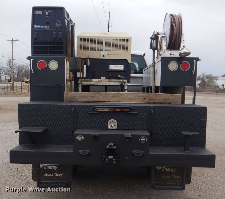 image for item GF9125 2008 Ford F750 Super Duty Crew Cab service truck