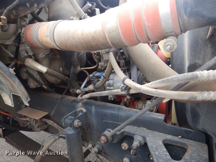 image for item GF9125 2008 Ford F750 Super Duty Crew Cab service truck