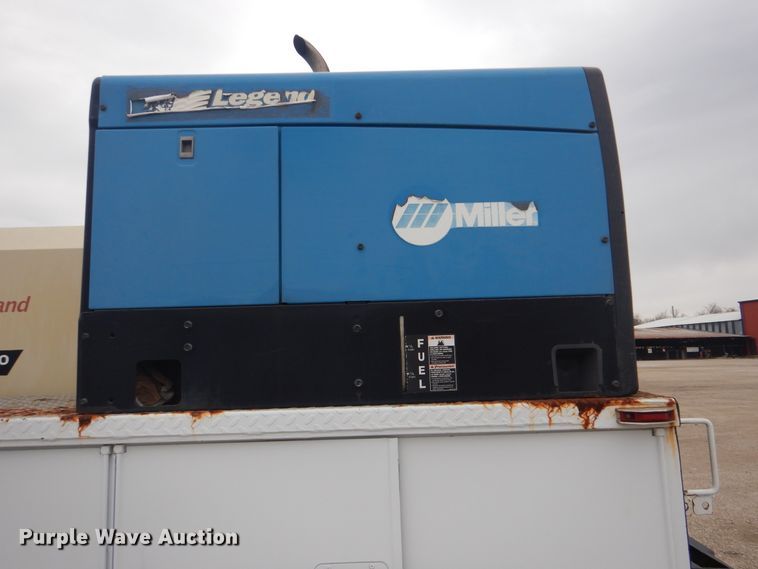 image for item GF9125 2008 Ford F750 Super Duty Crew Cab service truck