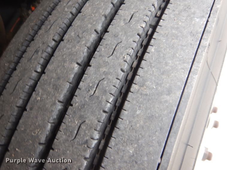 image for item GF9125 2008 Ford F750 Super Duty Crew Cab service truck