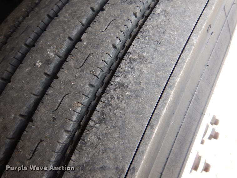 image for item GF9125 2008 Ford F750 Super Duty Crew Cab service truck