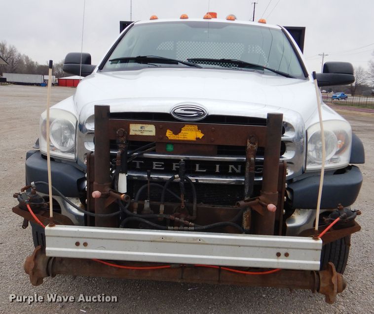 image for item GF9127 2008 Sterling Bullet 4500 Quad Cab flatbed truck