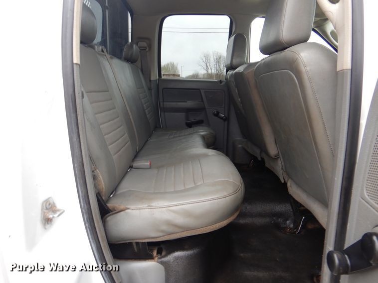 image for item GF9127 2008 Sterling Bullet 4500 Quad Cab flatbed truck