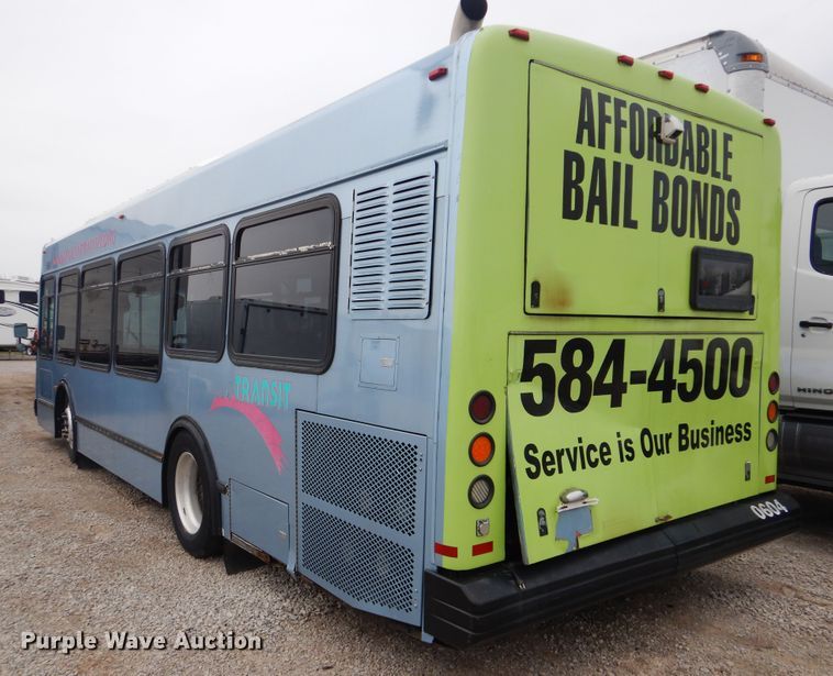 image for item GF9128 2006 El Dorado EZ Rider II coach bus