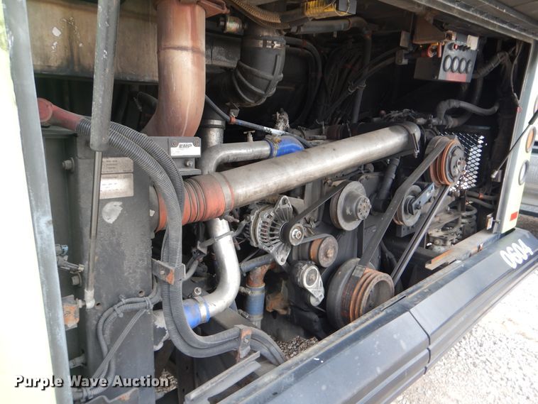 image for item GF9128 2006 El Dorado EZ Rider II coach bus