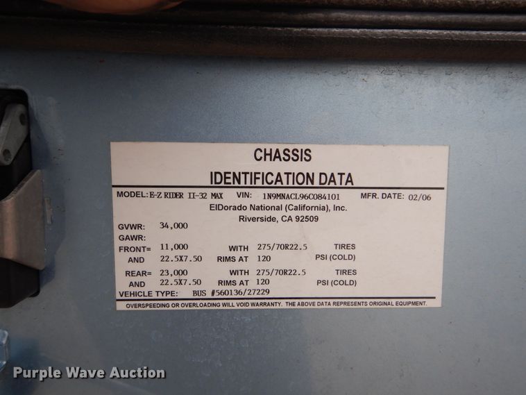 image for item GF9128 2006 El Dorado EZ Rider II coach bus