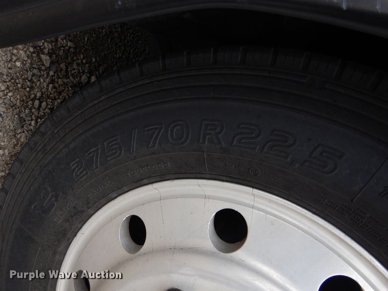 image for item GF9128 2006 El Dorado EZ Rider II coach bus