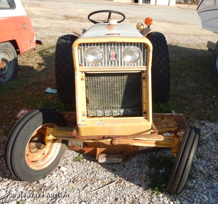 image for item GG9542 International 154 Cub Lo-Boy lawn mower