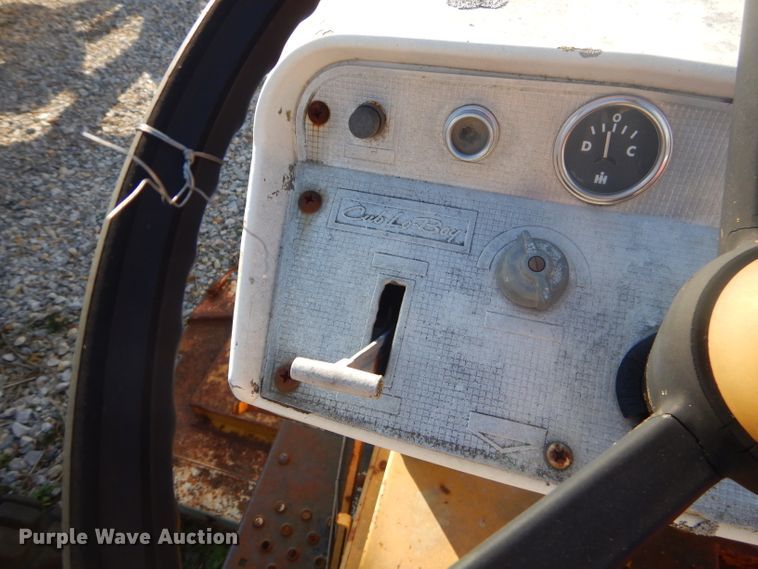 image for item GG9542 International 154 Cub Lo-Boy lawn mower