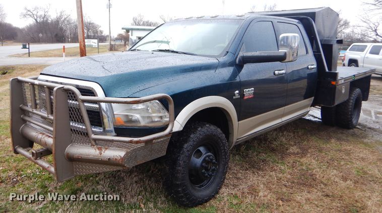 image for item GG9612 2011 Dodge Ram 3500  Crew Cab bale bed pickup truck