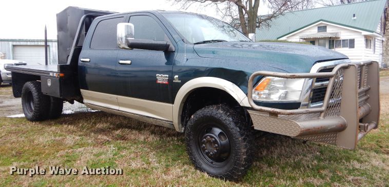 image for item GG9612 2011 Dodge Ram 3500  Crew Cab bale bed pickup truck