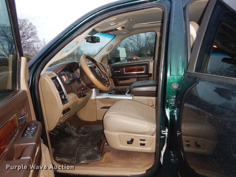 image for item GG9612 2011 Dodge Ram 3500  Crew Cab bale bed pickup truck