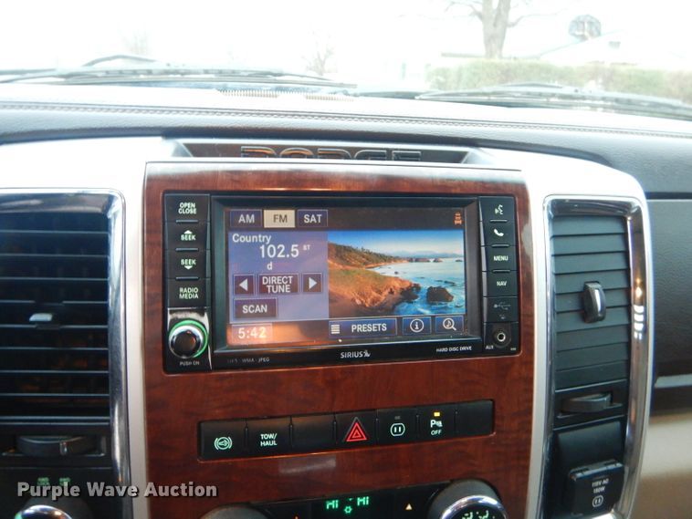 image for item GG9612 2011 Dodge Ram 3500  Crew Cab bale bed pickup truck