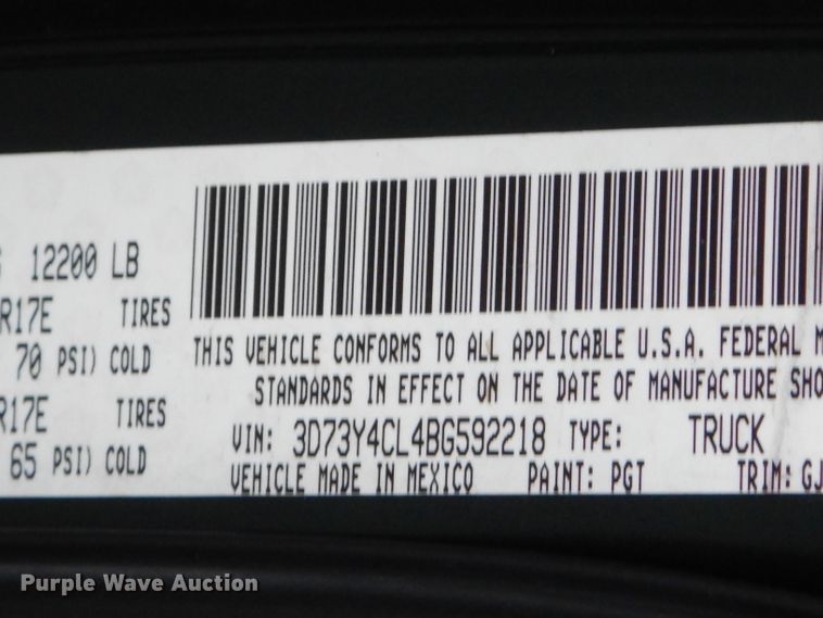 image for item GG9612 2011 Dodge Ram 3500  Crew Cab bale bed pickup truck