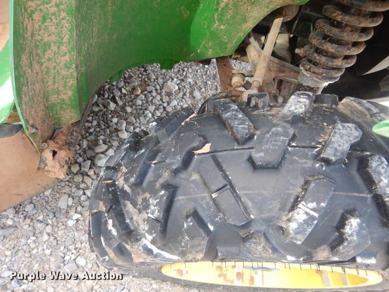 image for item GK9048 2016 John Deere Gator 825i S4 utility vehicle