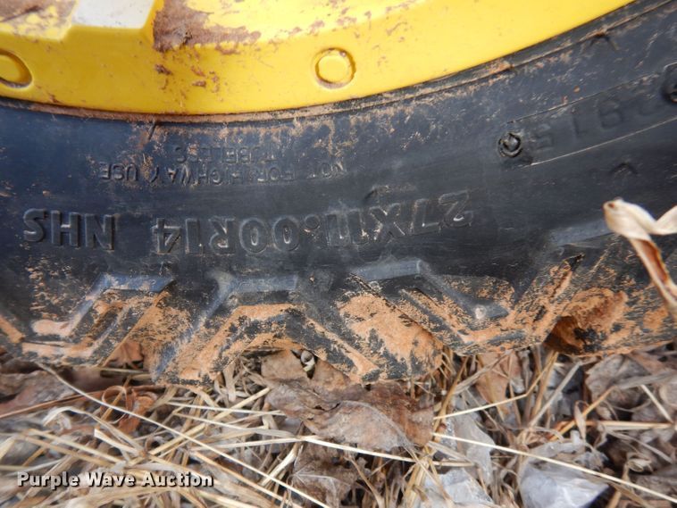 image for item GK9048 2016 John Deere Gator 825i S4 utility vehicle