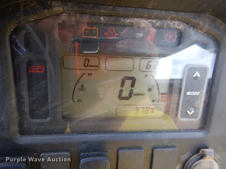 image for item GK9048 2016 John Deere Gator 825i S4 utility vehicle