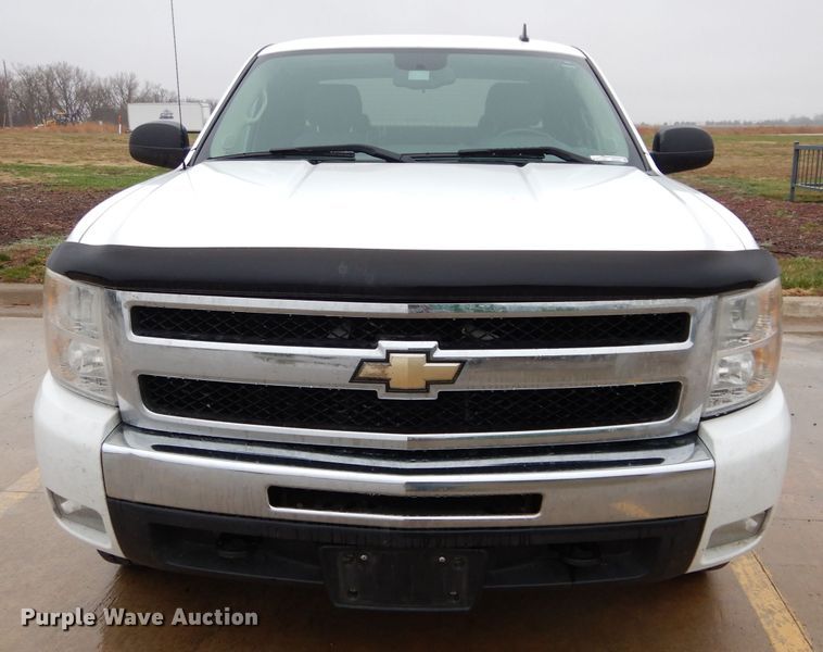 image for item GK9054 2010 Chevrolet Silverado 1500  Ext. Cab pickup truck