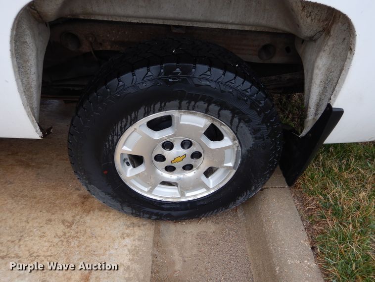 image for item GK9054 2010 Chevrolet Silverado 1500  Ext. Cab pickup truck