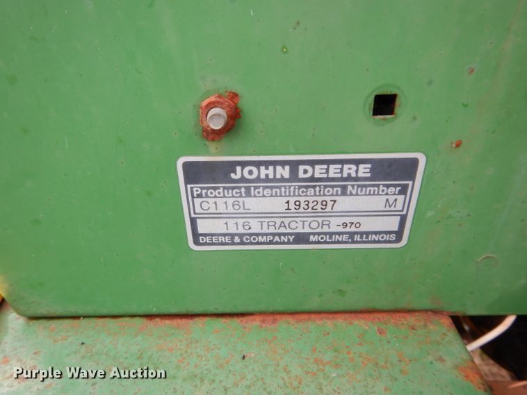 image for item GK9056 John Deere 116 lawn mower