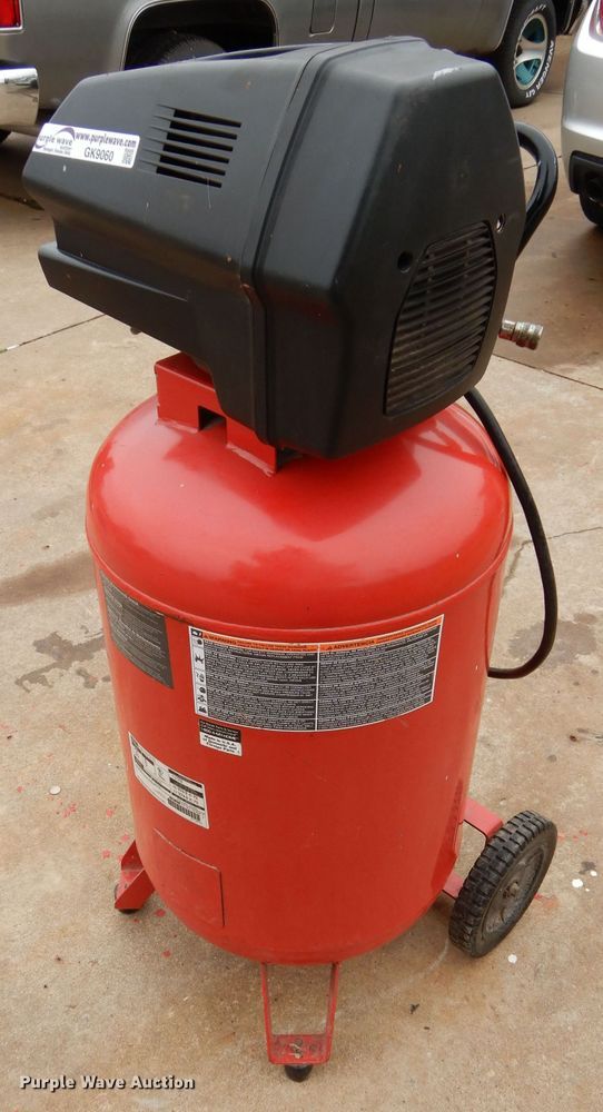 image for item GK9060 Craftsman air compressor