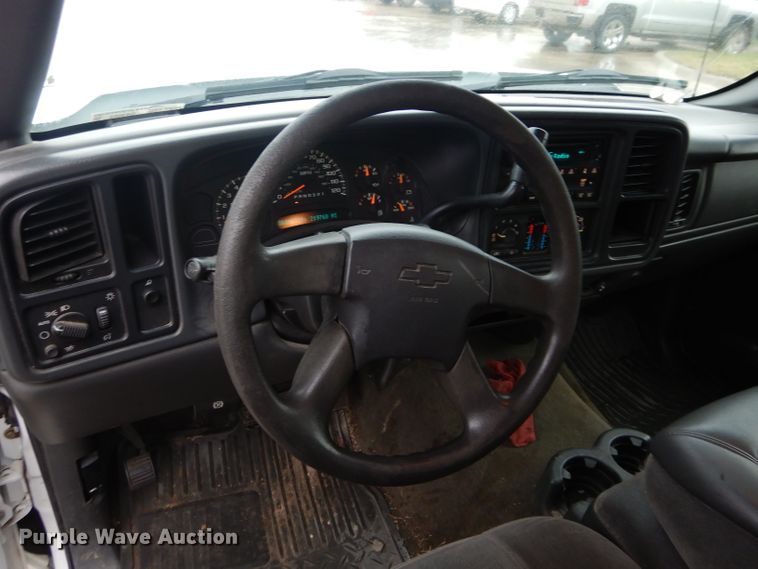 image for item GK9062 2006 Chevrolet Silverado 1500  Crew Cab pickup truck