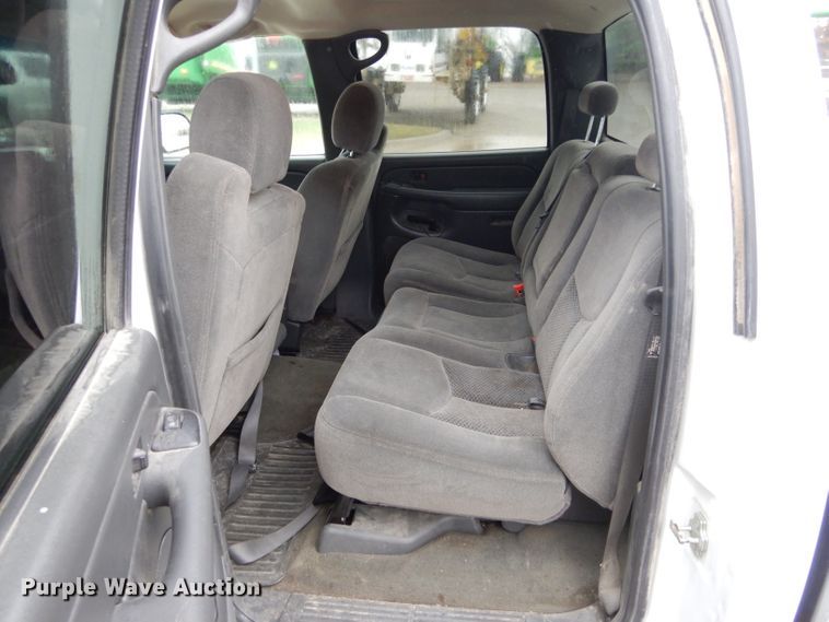 image for item GK9062 2006 Chevrolet Silverado 1500  Crew Cab pickup truck