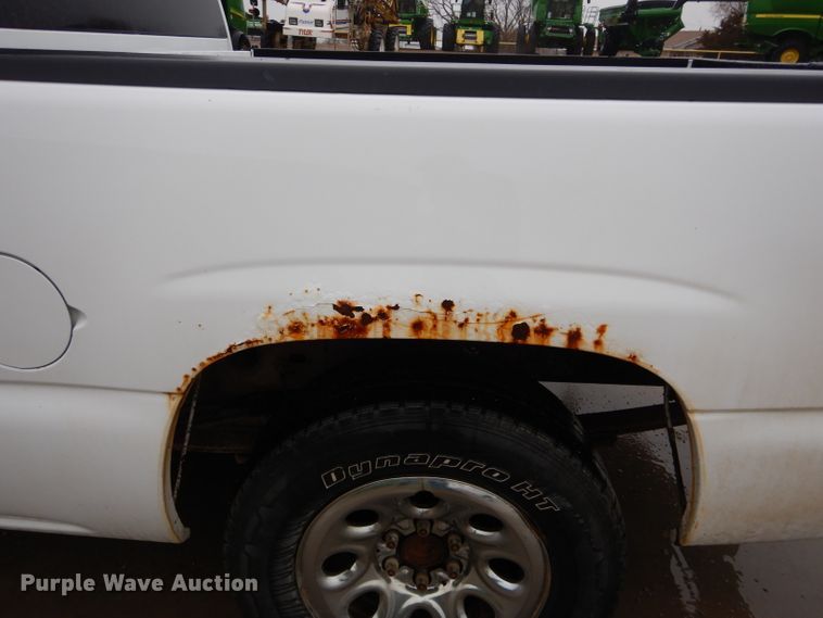 image for item GK9062 2006 Chevrolet Silverado 1500  Crew Cab pickup truck