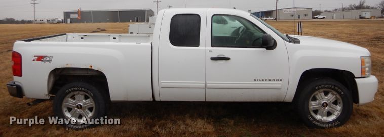 image for item GK9063 2010 Chevrolet Silverado 1500  Ext. Cab pickup truck