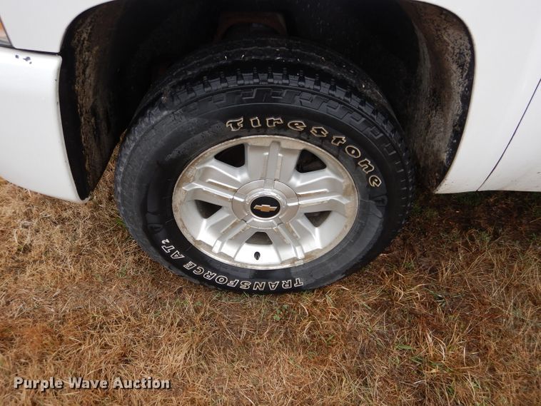 image for item GK9063 2010 Chevrolet Silverado 1500  Ext. Cab pickup truck