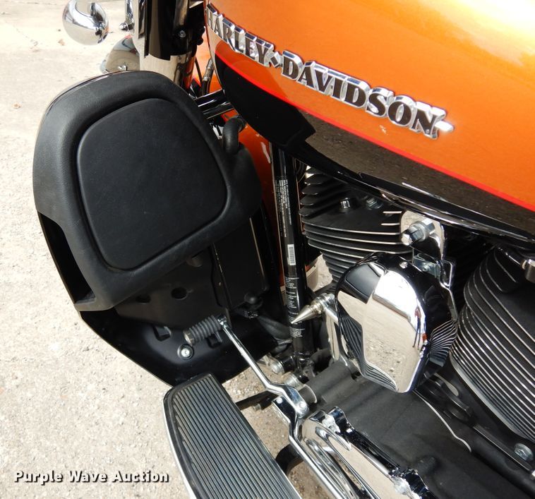 image for item GK9719 2014 Harley Davidson Electra Glide motorcycle