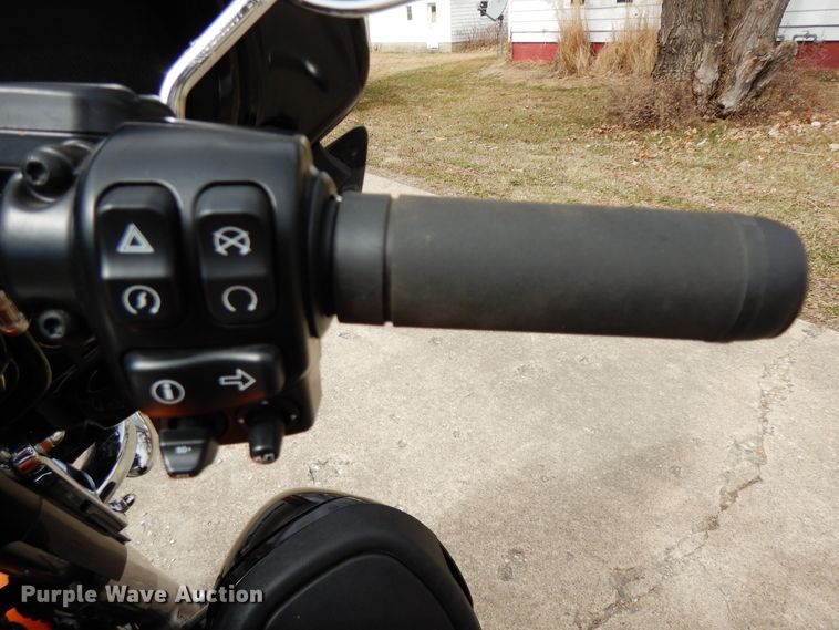 image for item GK9719 2014 Harley Davidson Electra Glide motorcycle