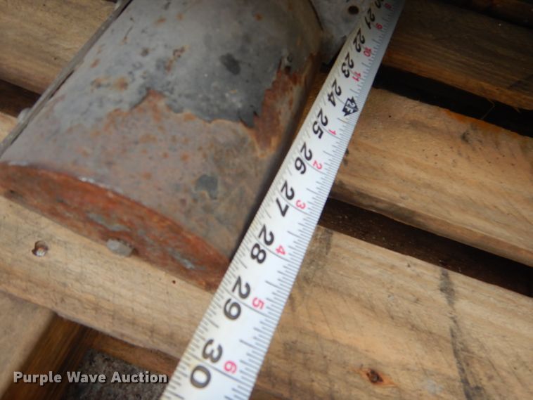 image for item GN9237 Windsor Voyager 2 floor scrubber