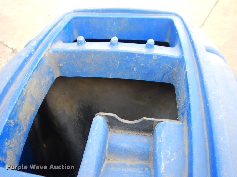 image for item GN9237 Windsor Voyager 2 floor scrubber