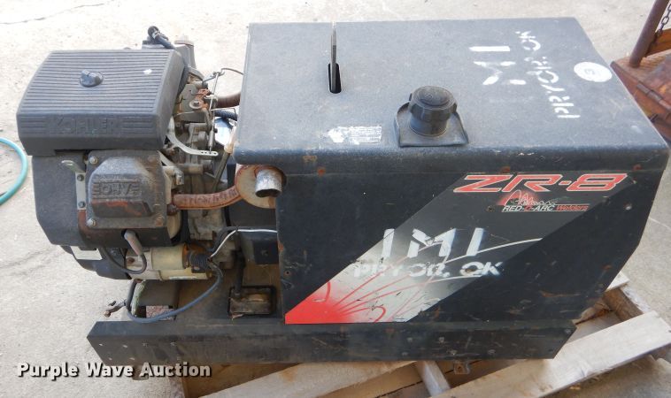 image for item GN9239 Red-d-arc ZR-8 welder