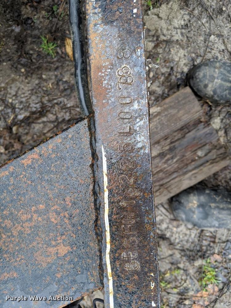 image for item GO9549 2005 J&W utility trailer