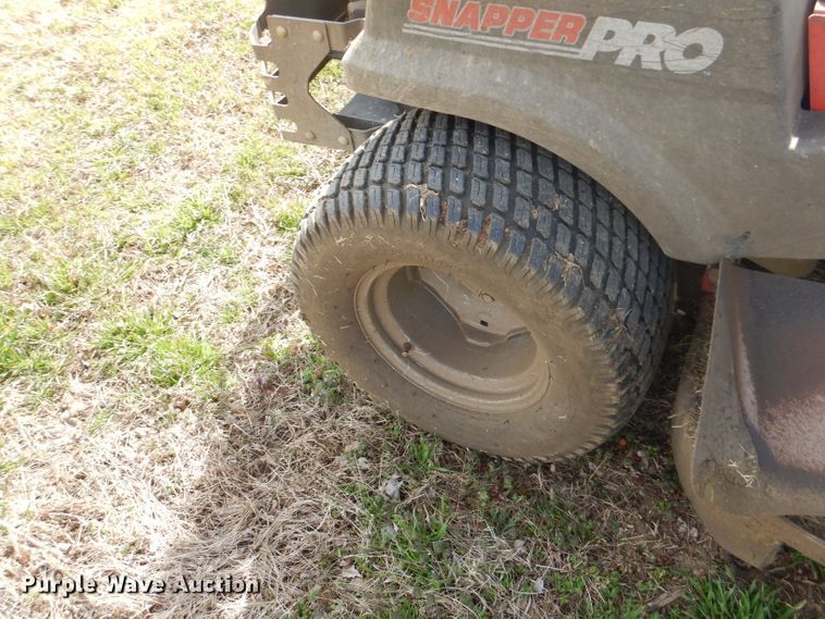 image for item GO9975 Snapper-pro NZMJ25612KH lawn mower