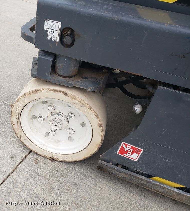 image for item GP9017 Skyjack SJIII 3219 scissor lift