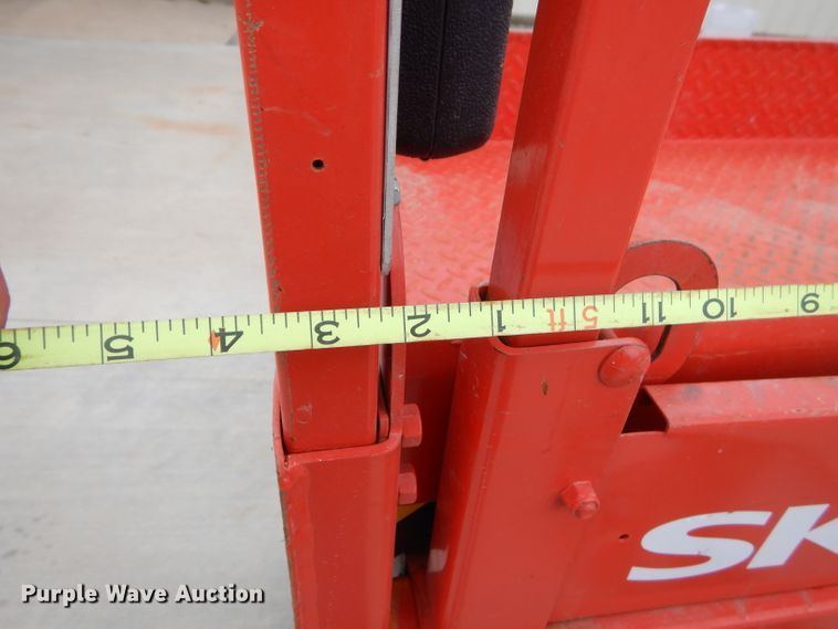 image for item GP9017 Skyjack SJIII 3219 scissor lift