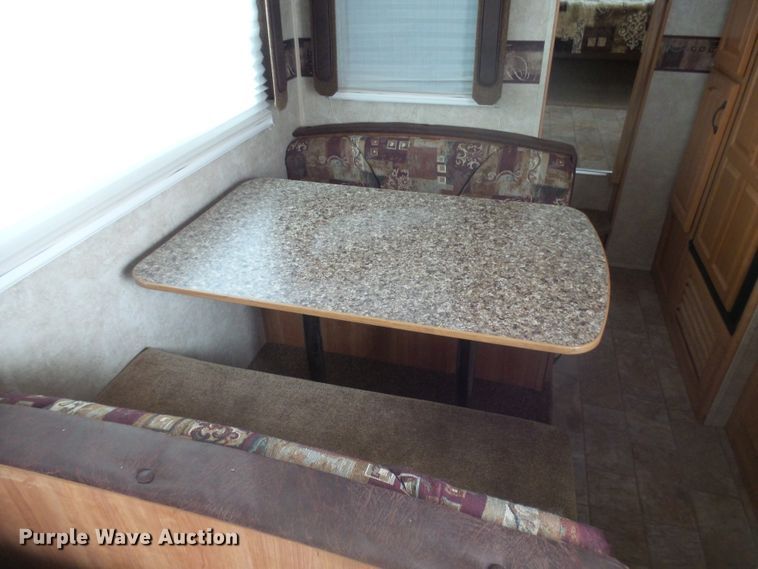 image for item GV9751 2008 Keystone 252RL  camper