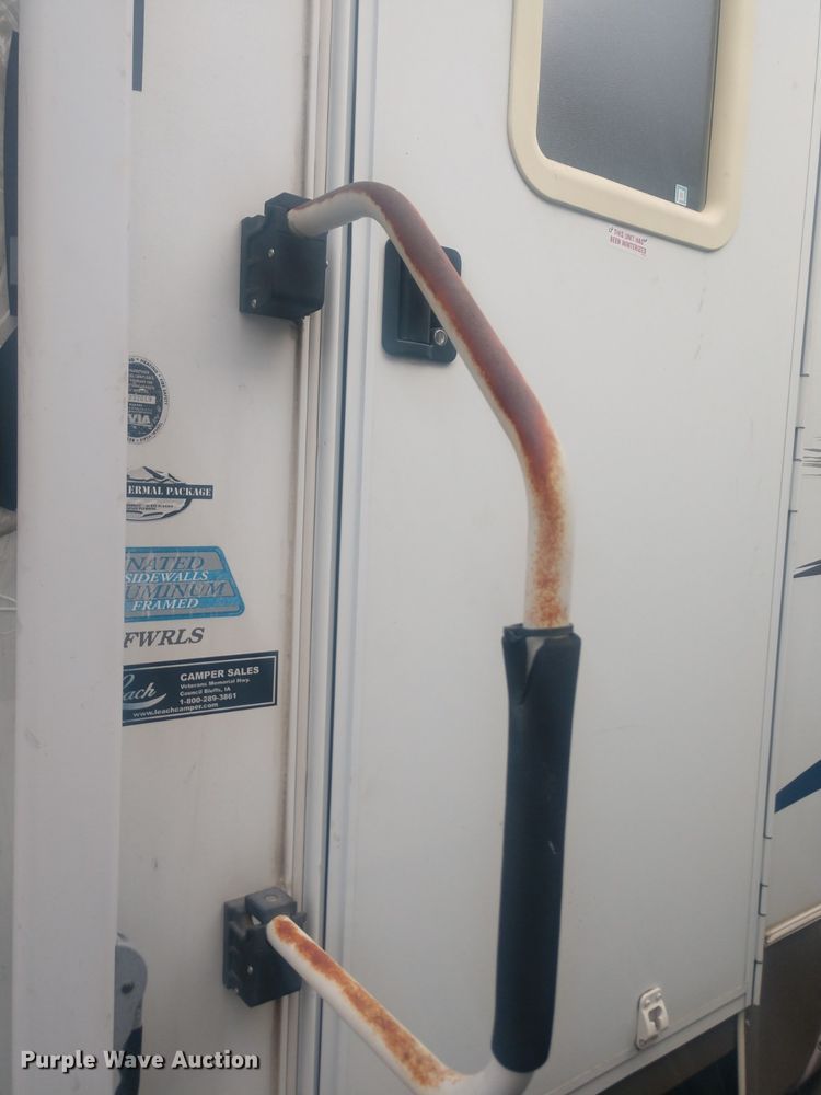 image for item GV9751 2008 Keystone 252RL  camper