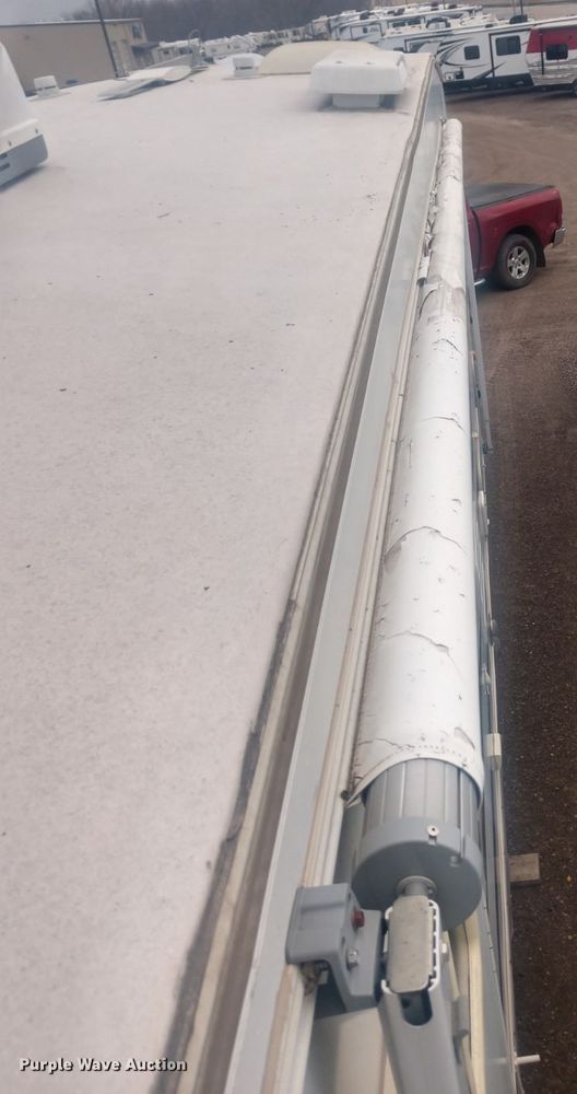 image for item GV9751 2008 Keystone 252RL  camper