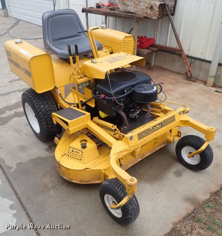 image for item GW9294 Hustler Excel 251 ZTR lawn mower