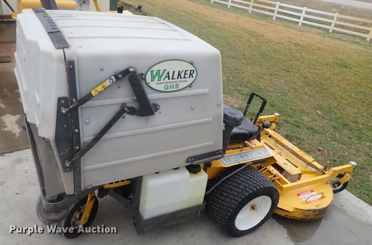 image for item GW9295 Walker MTGHS ZTR lawn mower