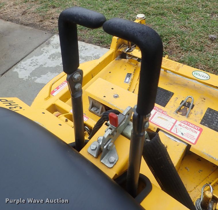 image for item GW9295 Walker MTGHS ZTR lawn mower